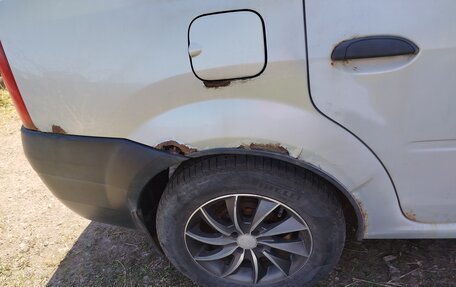 Renault Logan I, 2005 год, 130 000 рублей, 18 фотография
