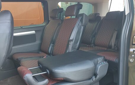 Peugeot Traveller I, 2018 год, 3 100 000 рублей, 13 фотография