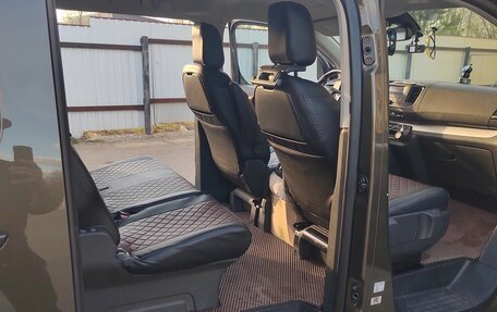 Peugeot Traveller I, 2018 год, 3 100 000 рублей, 11 фотография