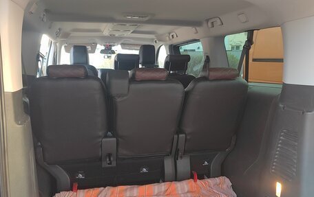 Peugeot Traveller I, 2018 год, 3 100 000 рублей, 16 фотография