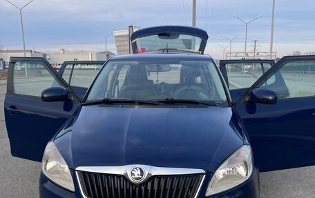 Skoda Fabia II, 2013 год, 660 000 рублей, 2 фотография