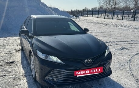 Toyota Camry, 2019 год, 2 740 000 рублей, 5 фотография