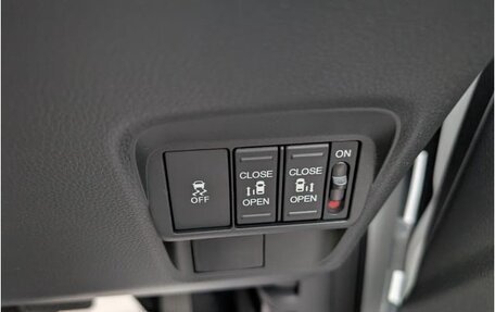 Honda Freed, 2026 год, 1 850 000 рублей, 15 фотография