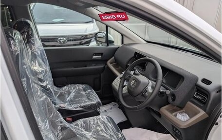 Honda Freed, 2026 год, 1 850 000 рублей, 18 фотография