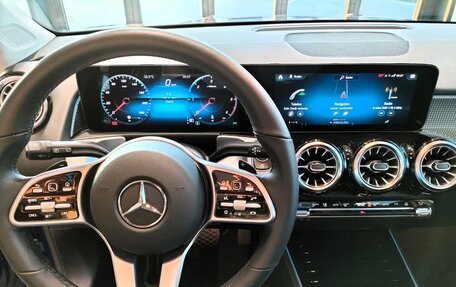 Mercedes-Benz GLB, 2022 год, 4 245 500 рублей, 8 фотография