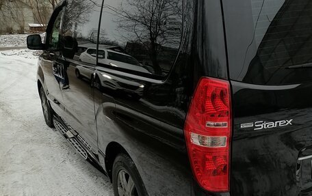Hyundai Grand Starex Grand Starex I рестайлинг 2, 2017 год, 2 900 000 рублей, 6 фотография