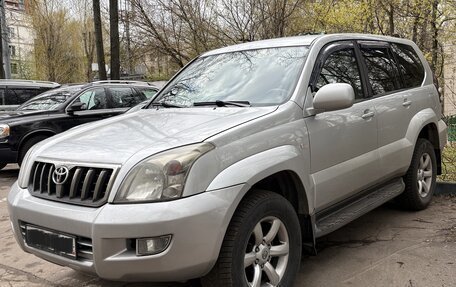 Toyota Land Cruiser Prado 120 рестайлинг, 2008 год, 1 950 000 рублей, 2 фотография