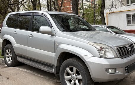 Toyota Land Cruiser Prado 120 рестайлинг, 2008 год, 1 950 000 рублей, 3 фотография