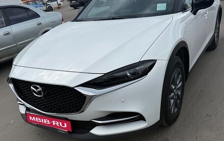 Mazda CX-4, 2023 год, 2 700 000 рублей, 3 фотография