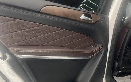 Mercedes-Benz GL-Класс, 2014 год, 3 200 000 рублей, 9 фотография