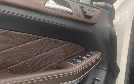 Mercedes-Benz GL-Класс, 2014 год, 3 200 000 рублей, 15 фотография