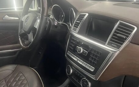 Mercedes-Benz GL-Класс, 2014 год, 3 200 000 рублей, 20 фотография
