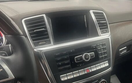 Mercedes-Benz GL-Класс, 2014 год, 3 200 000 рублей, 23 фотография