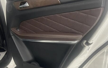 Mercedes-Benz GL-Класс, 2014 год, 3 200 000 рублей, 21 фотография