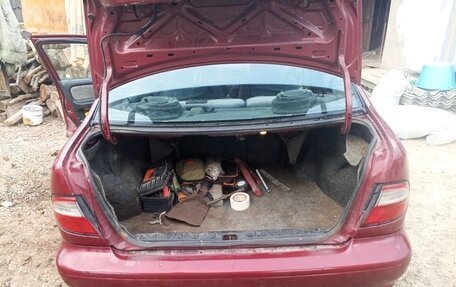 Nissan Almera, 1998 год, 100 000 рублей, 2 фотография