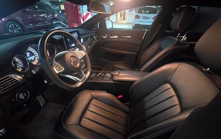 Mercedes-Benz CLS, 2017 год, 4 500 000 рублей, 7 фотография