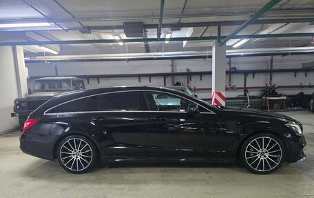 Mercedes-Benz CLS, 2017 год, 4 500 000 рублей, 3 фотография