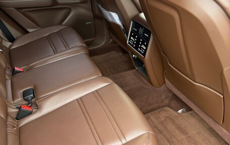 Porsche Cayenne III, 2021 год, 14 900 000 рублей, 13 фотография
