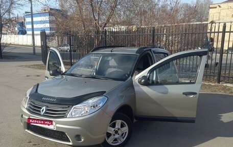 Renault Sandero I, 2011 год, 460 000 рублей, 2 фотография