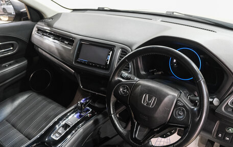 Honda Vezel, 2014 год, 1 299 000 рублей, 14 фотография