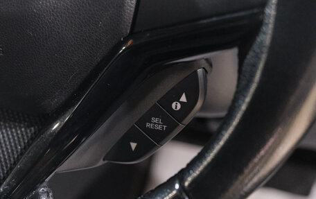 Honda Vezel, 2014 год, 1 299 000 рублей, 30 фотография