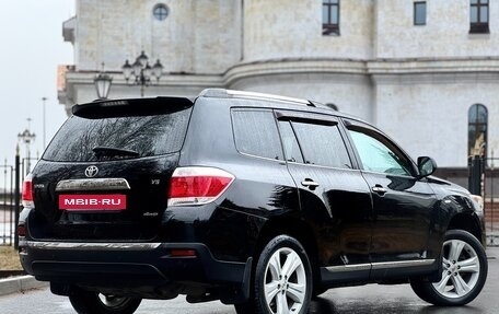 Toyota Highlander III, 2011 год, 1 820 000 рублей, 9 фотография