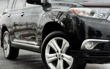 Toyota Highlander III, 2011 год, 1 820 000 рублей, 18 фотография