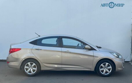 Hyundai Solaris II рестайлинг, 2013 год, 950 000 рублей, 4 фотография
