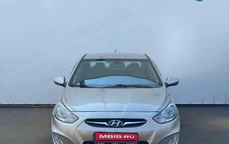 Hyundai Solaris II рестайлинг, 2013 год, 950 000 рублей, 2 фотография