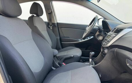 Hyundai Solaris II рестайлинг, 2013 год, 950 000 рублей, 10 фотография