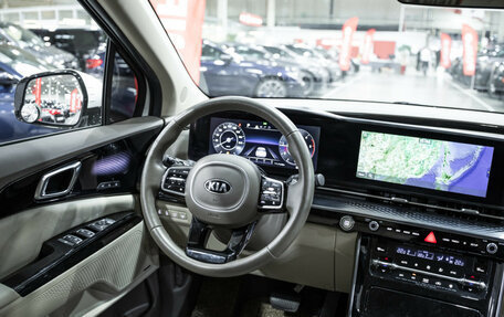 KIA Carnival, 2021 год, 4 749 000 рублей, 18 фотография