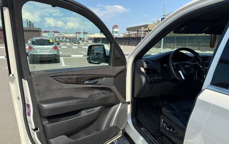Cadillac Escalade IV, 2015 год, 4 200 000 рублей, 9 фотография