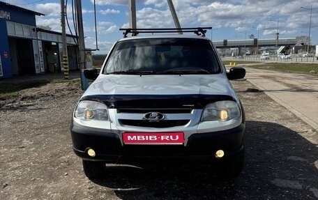 Chevrolet Niva I рестайлинг, 2011 год, 370 000 рублей, 1 фотография