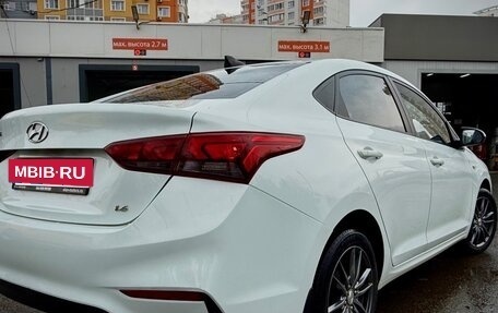 Hyundai Solaris II рестайлинг, 2018 год, 1 390 000 рублей, 5 фотография