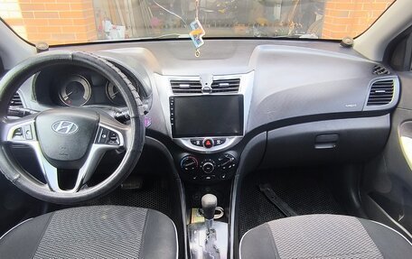 Hyundai Solaris II рестайлинг, 2012 год, 600 000 рублей, 2 фотография