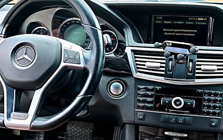 Mercedes-Benz E-Класс, 2011 год, 1 520 000 рублей, 14 фотография
