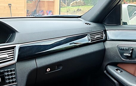 Mercedes-Benz E-Класс, 2011 год, 1 520 000 рублей, 16 фотография