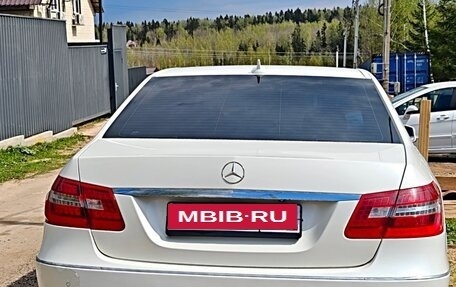 Mercedes-Benz E-Класс, 2011 год, 1 520 000 рублей, 6 фотография