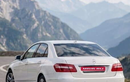 Mercedes-Benz E-Класс, 2011 год, 1 520 000 рублей, 23 фотография