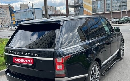 Land Rover Range Rover IV рестайлинг, 2015 год, 3 800 000 рублей, 4 фотография