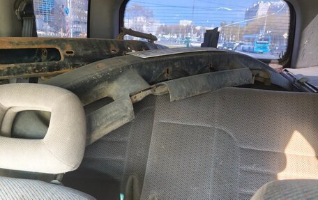 Chevrolet Blazer II рестайлинг, 1998 год, 140 000 рублей, 10 фотография