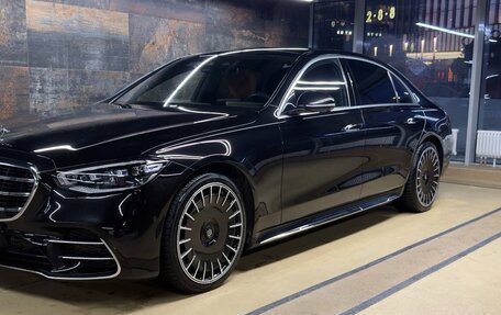 Mercedes-Benz S-Класс, 2022 год, 18 500 000 рублей, 8 фотография