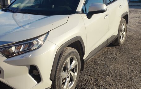 Toyota RAV4, 2021 год, 3 900 рублей, 3 фотография