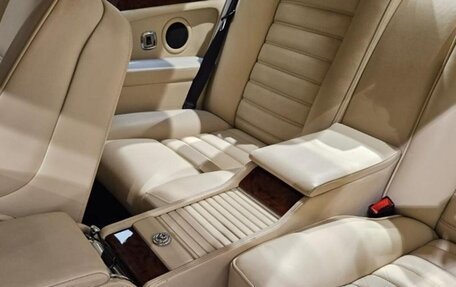 Bentley Continental I, 1992 год, 15 200 000 рублей, 22 фотография