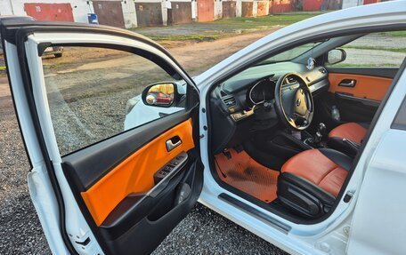 KIA Rio III рестайлинг, 2016 год, 1 200 000 рублей, 6 фотография