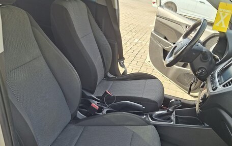 Hyundai Solaris II рестайлинг, 2019 год, 1 450 000 рублей, 13 фотография