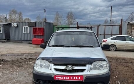 Chevrolet Niva I рестайлинг, 2011 год, 370 000 рублей, 8 фотография