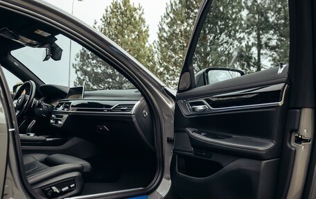 BMW 7 серия, 2021 год, 5 700 000 рублей, 2 фотография