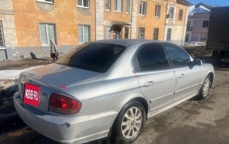 Hyundai Sonata IV рестайлинг, 2005 год, 185 000 рублей, 1 фотография