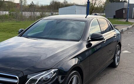 Mercedes-Benz E-Класс, 2019 год, 3 190 000 рублей, 3 фотография